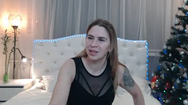 TessaDaybreak online show from 01/13/26, 07:41