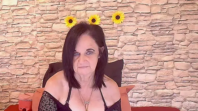 LuciousGrace online show from 03/09/26, 05:44