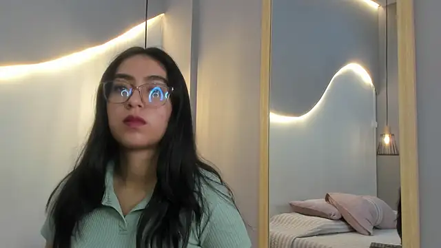 lucelly 15 online show from 01/17/26, 11:37