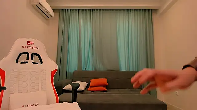 Demonic Angel  online show from 09/11/25, 03:06