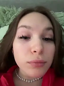 Snapshot of -Amora chatting on 02/27/26, 12:16 -Amora online show from 02/27/26, 12:16