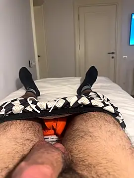 Snapshot of Mamijordi chatting on 12/22/25, 08:17 Mamijordi online show from 12/22/25, 08:17