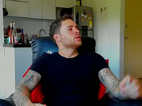 Snapshot of arnold_bekam chatting on 05/03/26, 03:51 arnold bekam online show from 05/03/26, 03:51