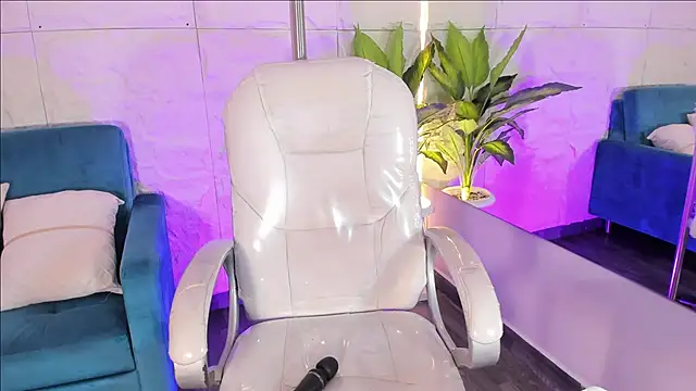 MelanieHillss online show from 02/11/26, 08:25