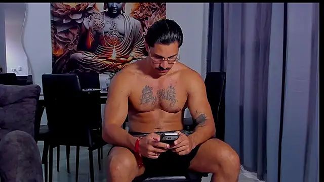 Valentino Dosantos  online show from 02/25/26, 09:13