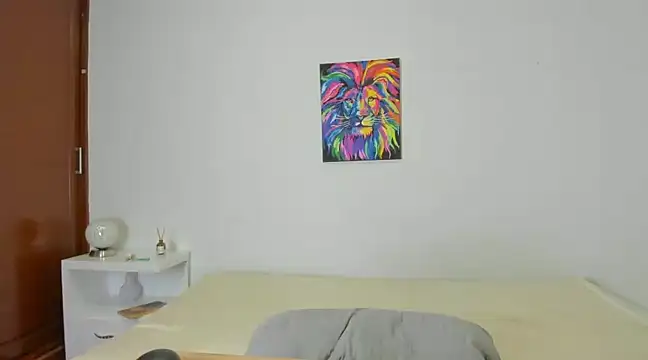 Snapshot of karina-lopez chatting on 02/17/25, 11:20 karina-lopez online show from 02/17/25, 11:20