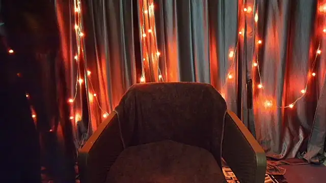 goldiwets online show from 10/26/25, 07:14