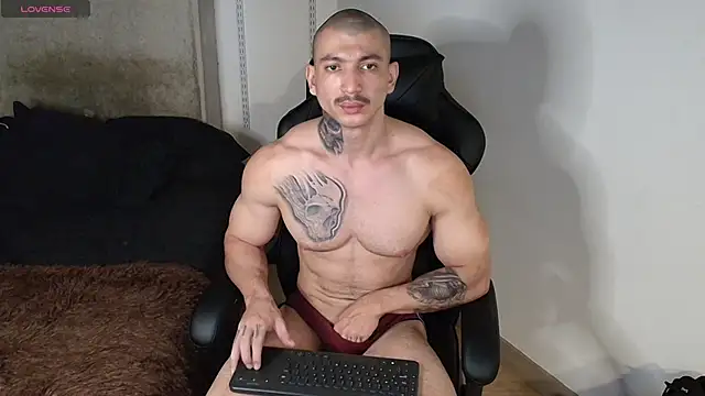 Snapshot of kevin_jef chatting on 02/28/25, 01:58 kevin jef online show from 02/28/25, 01:58