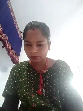 MEENA ROY online show from 02/24/25, 10:04