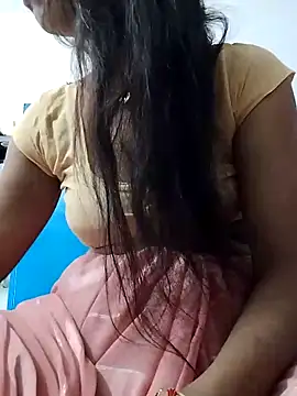 MEENA ROY online show from 03/03/25, 07:32