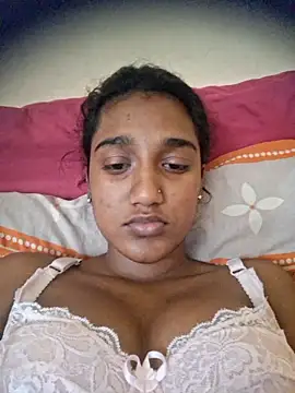 indianpink lips online show from 11/29/25, 10:51