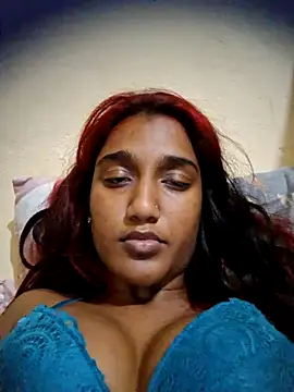 indianpink lips online show from 12/14/25, 12:27