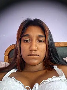 indianpink lips online show from 04/14/26, 09:26