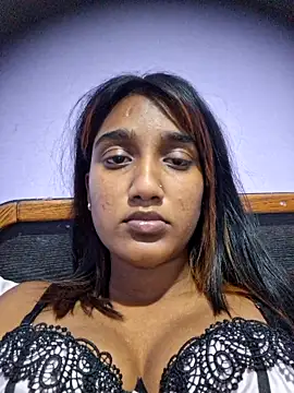 Snapshot of indianpink_lips chatting on 05/10/26, 05:18 indianpink lips online show from 05/10/26, 05:18