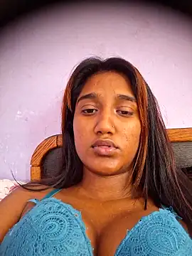 Snapshot of indianpink_lips chatting on 05/15/26, 12:01 indianpink lips online show from 05/15/26, 12:01