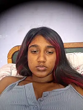 Snapshot of indianpink_lips chatting on 05/17/26, 09:17 indianpink lips online show from 05/17/26, 09:17