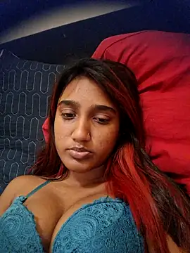 Snapshot of indianpink_lips chatting on 05/29/26, 02:15 indianpink lips online show from 05/29/26, 02:15