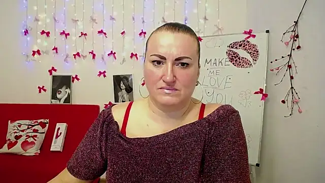 DianaMGG online show from 02/27/26, 06:30