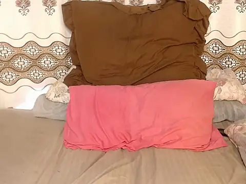 Karishma99  online show from 03/19/26, 01:48