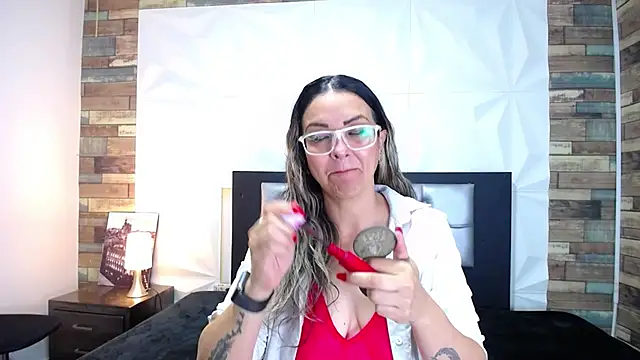 Azaahara  online show from 03/18/25, 10:57