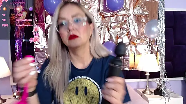 Azaahara  online show from 04/01/26, 12:17