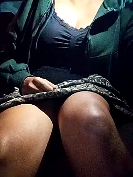 Snapshot of PPP_25 chatting on 11/11/25, 06:41 PPP 25 online show from 11/11/25, 06:41