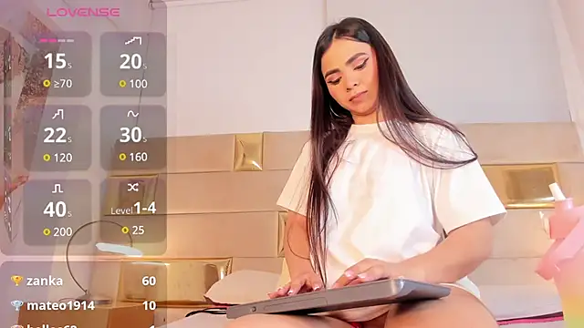 Snapshot of Natty_roberts_ chatting on 03/15/25, 11:28 Natty roberts  online show from 03/15/25, 11:28