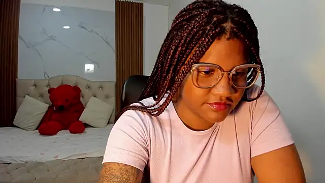 ZahraRose online show from 03/03/26, 06:36