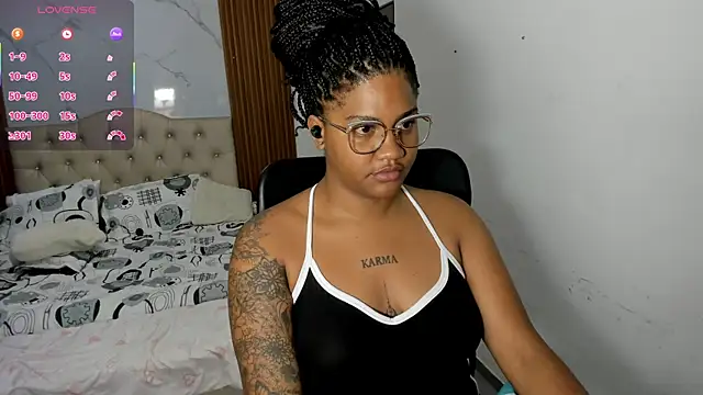 Snapshot of ZahraRose chatting on 04/29/26, 11:14 ZahraRose online show from 04/29/26, 11:14