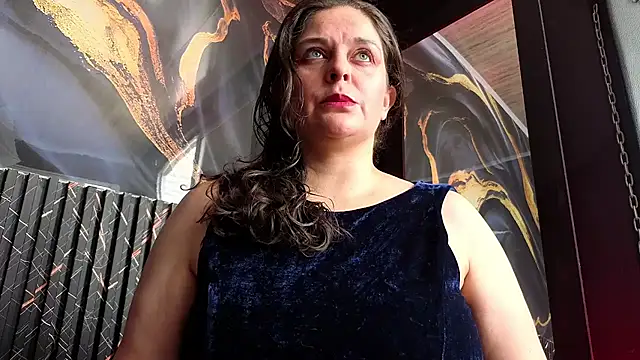Snapshot of AmandaKovich chatting on 05/16/26, 07:23 AmandaKovich online show from 05/16/26, 07:23