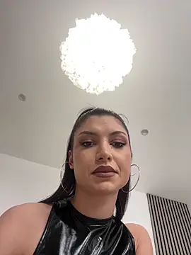 VanessaOssry online show from 02/23/26, 06:49