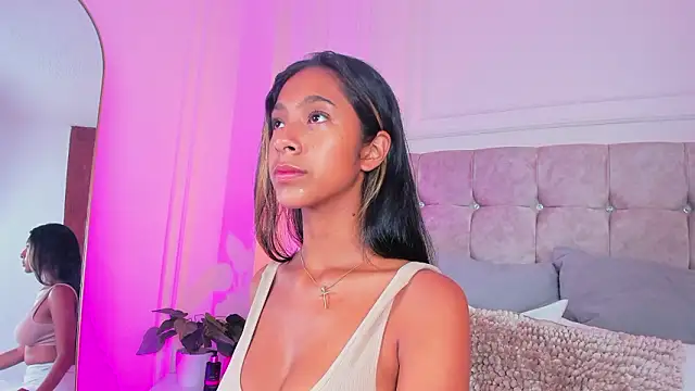 Snapshot of JasmineRoss_1 chatting on 02/28/26, 07:37 JasmineRoss 1 online show from 02/28/26, 07:37