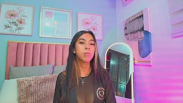 Snapshot of JasmineRoss_1 chatting on 03/06/26, 07:43 JasmineRoss 1 online show from 03/06/26, 07:43