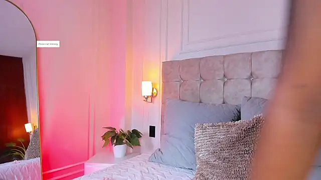 JasmineRoss 1 online show from 03/18/26, 05:16