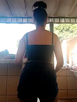 gatinha 18 online show from 09/10/25, 07:25