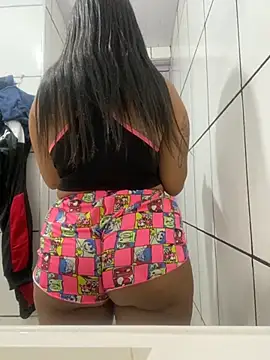 gatinha 18 online show from 10/31/25, 10:16