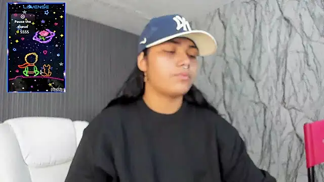 melany rouse18 online show from 11/08/25, 06:18