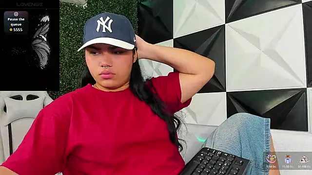 melany rouse18 online show from 02/23/26, 01:14