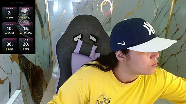 melany rouse18 online show from 04/21/26, 05:36