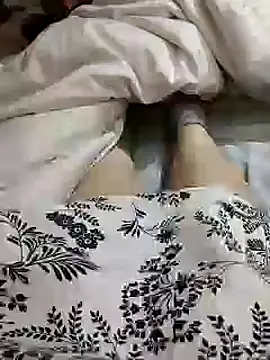 Loly2025 online show from 02/22/25, 01:57