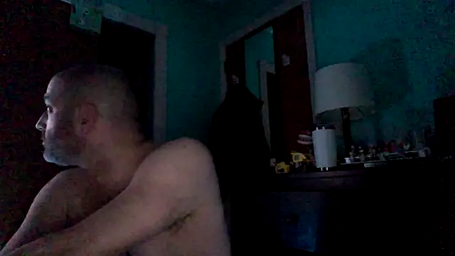 Snapshot of Novabear6996 chatting on 02/24/25, 07:55 Novabear6996 online show from 02/24/25, 07:55