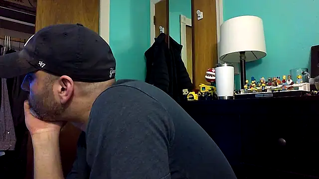 Snapshot of Novabear6996 chatting on 02/25/25, 12:14 Novabear6996 online show from 02/25/25, 12:14