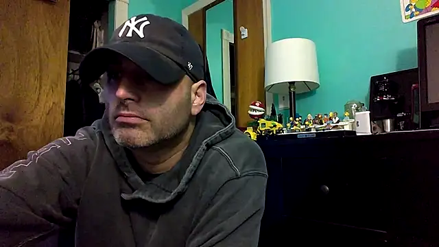 Snapshot of Novabear6996 chatting on 02/27/25, 04:52 Novabear6996 online show from 02/27/25, 04:52