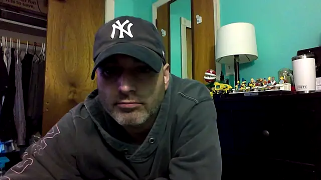 Snapshot of Novabear6996 chatting on 02/28/25, 03:15 Novabear6996 online show from 02/28/25, 03:15