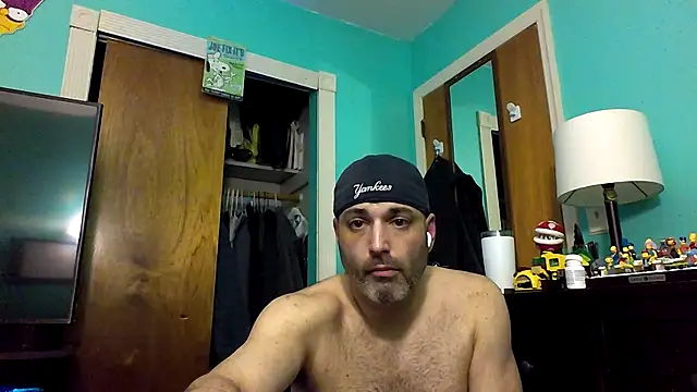 Snapshot of Novabear6996 chatting on 03/02/25, 11:50 Novabear6996 online show from 03/02/25, 11:50