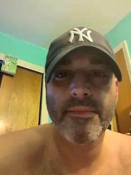 Snapshot of Novabear6996 chatting on 03/11/25, 09:13 Novabear6996 online show from 03/11/25, 09:13