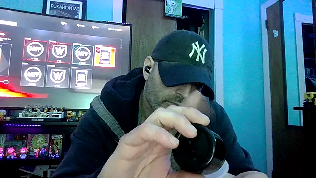 Snapshot of Novabear6996 chatting on 09/26/25, 05:22 Novabear6996 online show from 09/26/25, 05:22