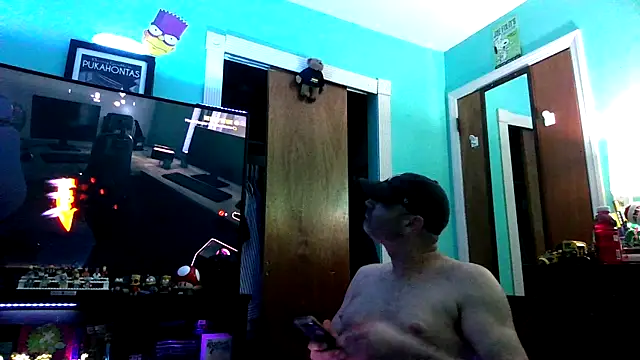 Snapshot of Novabear6996 chatting on 10/26/25, 05:02 Novabear6996 online show from 10/26/25, 05:02