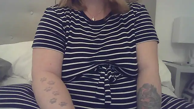 sizha6 online show from 11/16/25, 08:09