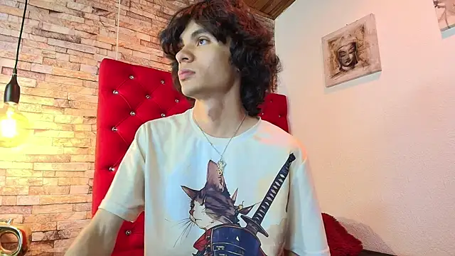 sc0rpius  online show from 03/19/25, 07:17